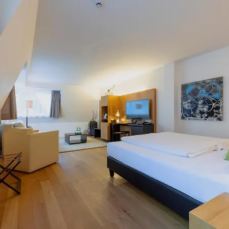 Hotel M3hotel 4*